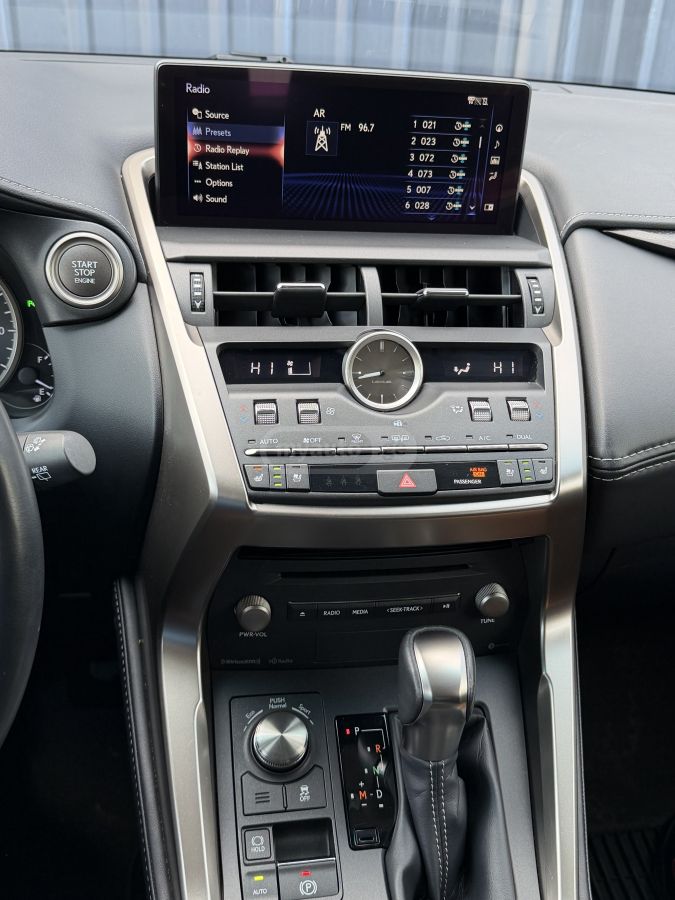Lexus NX 300 - фото 11