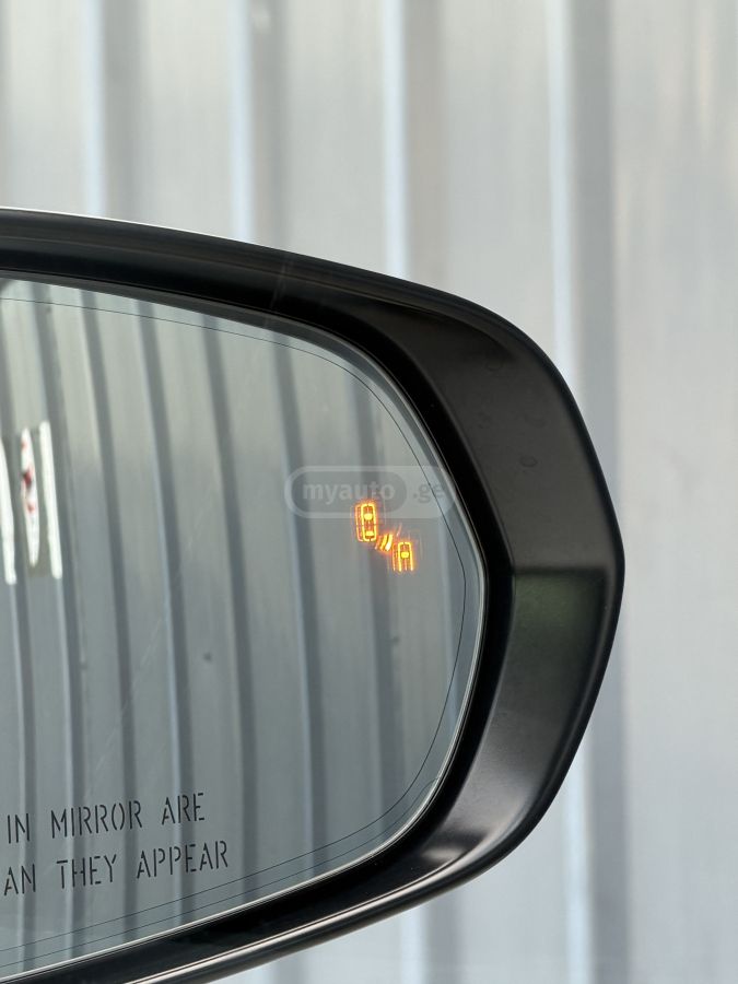 Lexus NX 300 - фото 14