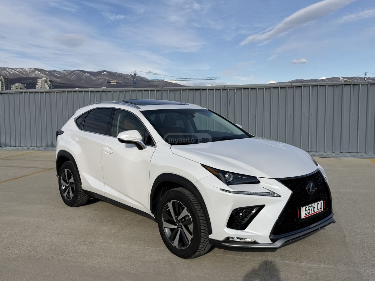 Lexus NX 300 - фото 2