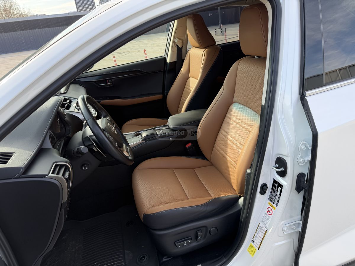 Lexus NX 300 - фото 8