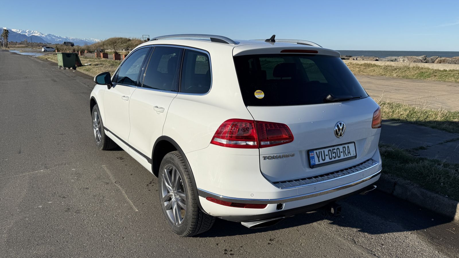 Volkswagen Touareg - фото 6