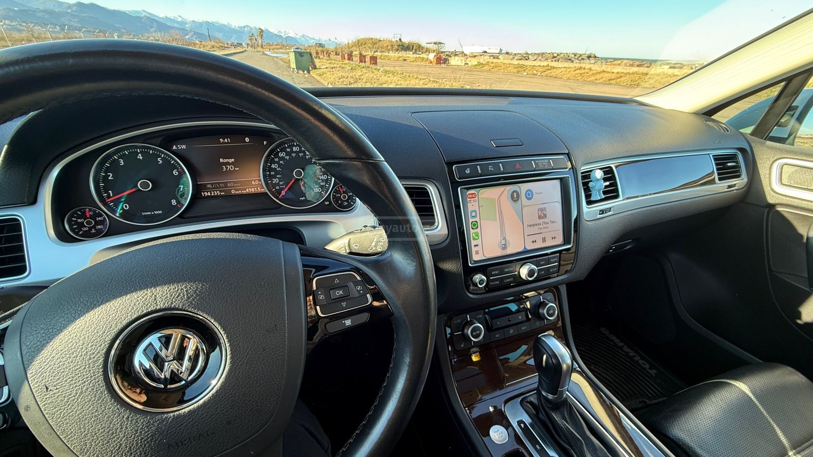 Volkswagen Touareg - фото 8