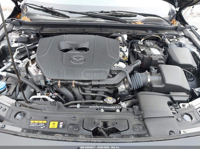 Mazda Mazda 3 2025 — миниатюра 9