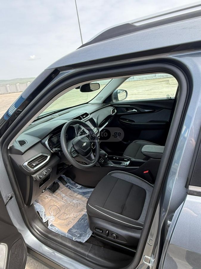 Chevrolet Trailblazer - фото 8