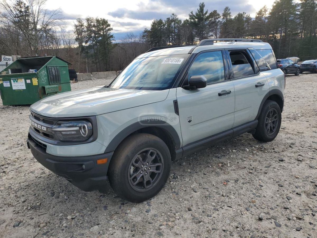 Ford Bronco - фото 1
