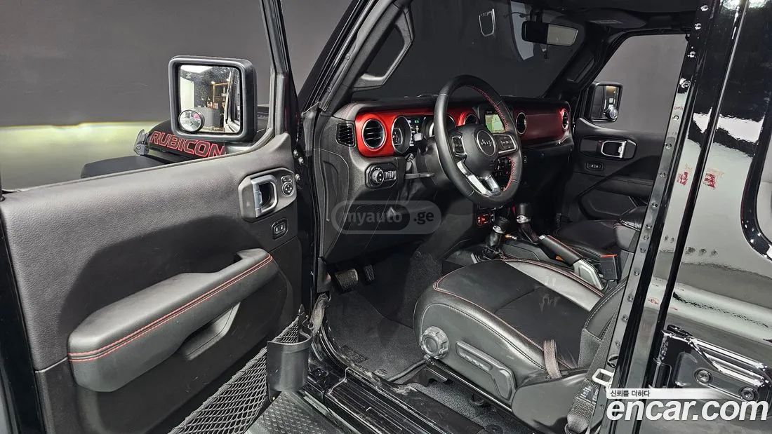 Jeep Wrangler - фото 10