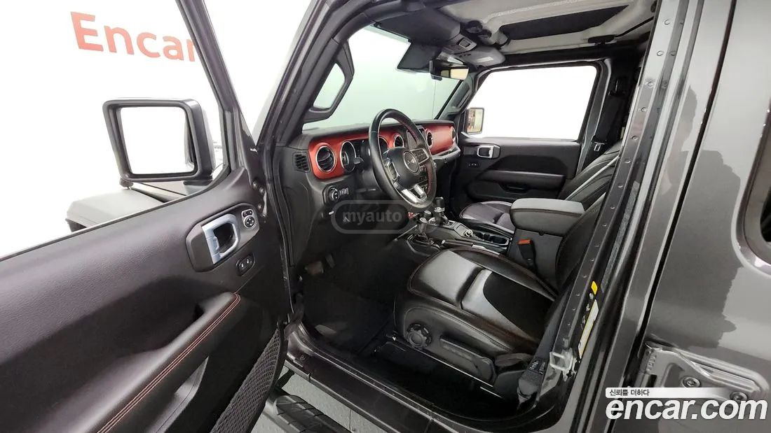 Jeep Gladiator - фото 10