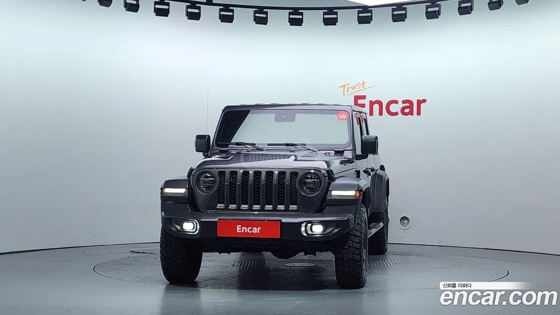 Jeep Gladiator - фото 3