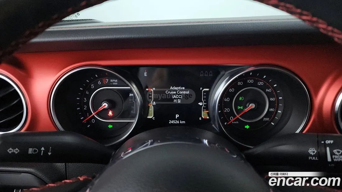 Jeep Gladiator - фото 8