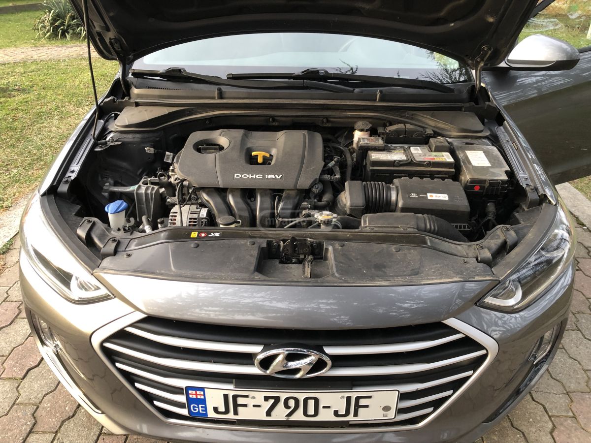 Hyundai Elantra - фото 11