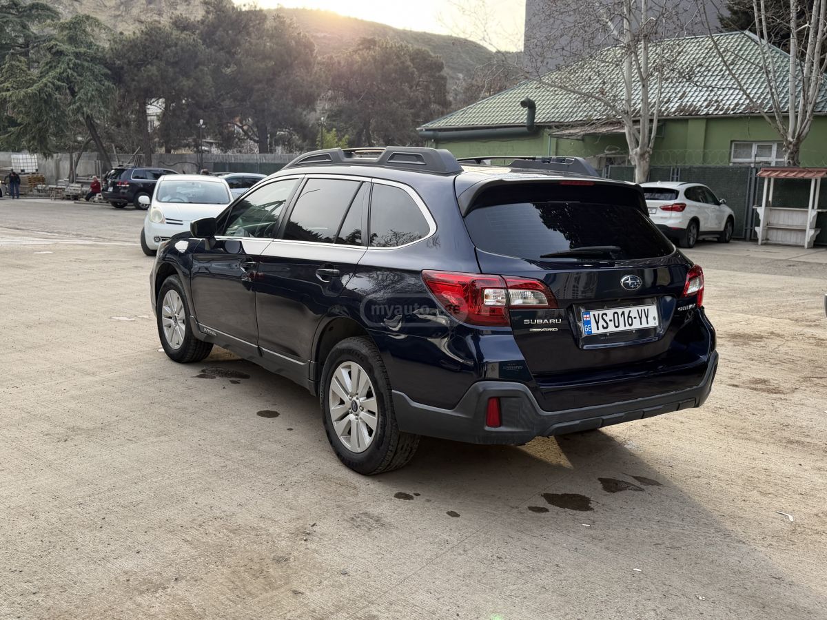 Subaru Outback - фото 4