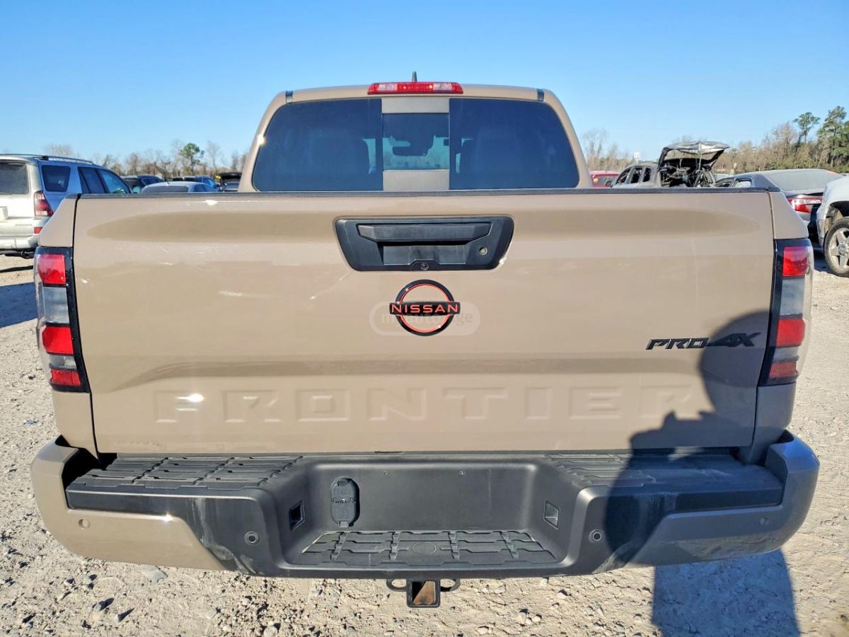 Nissan Frontier 2024 — миниатюра 6