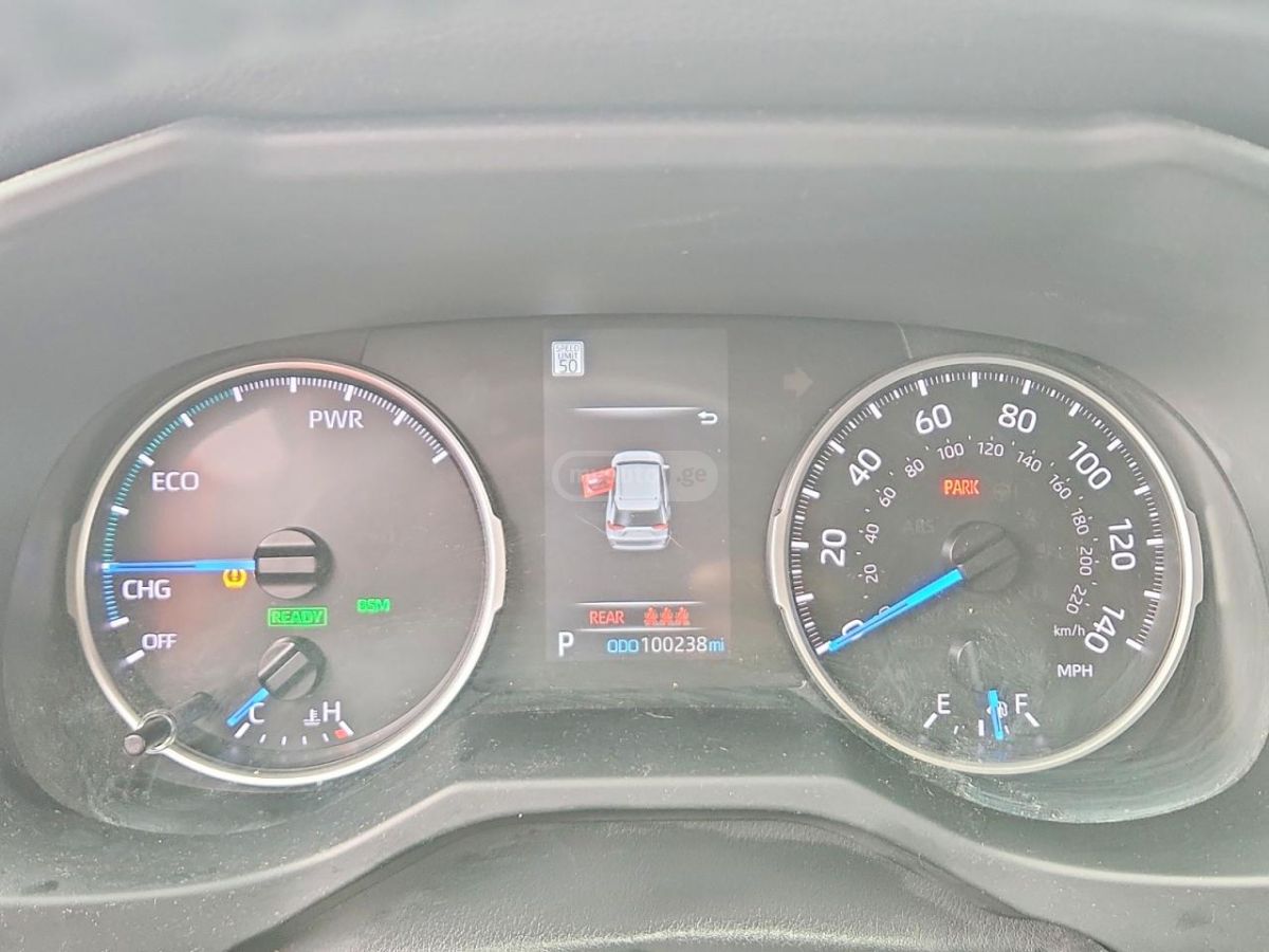 Toyota Rav 4 - фото 10
