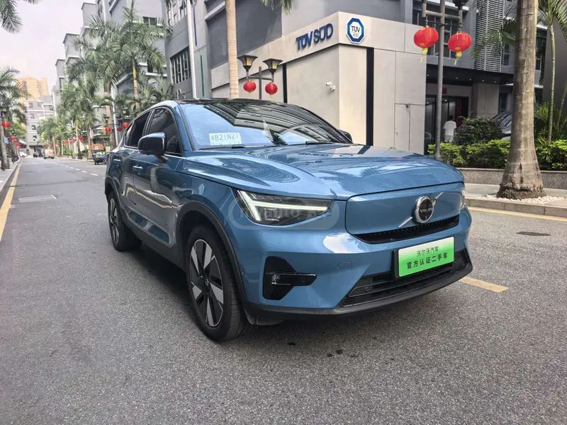 Volvo C40 2024 — миниатюра 3