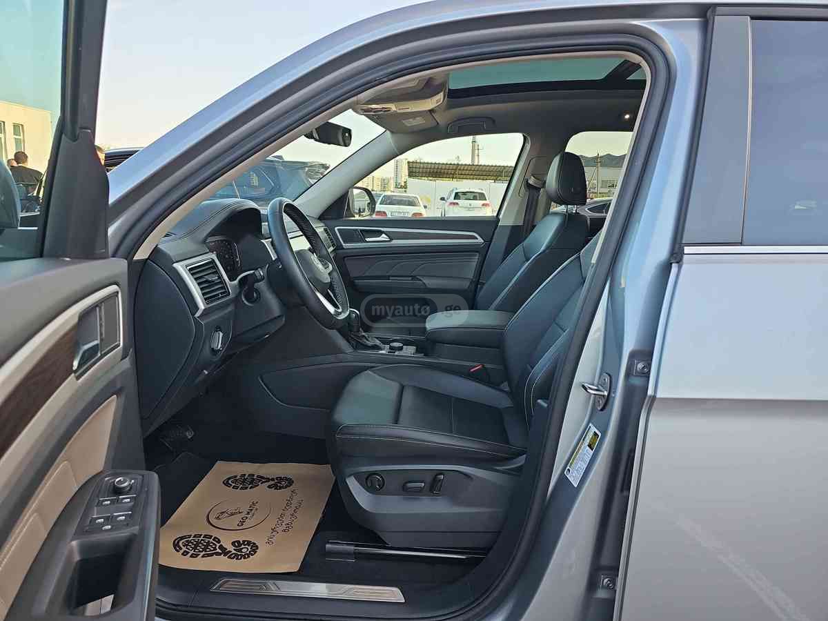 Volkswagen Atlas 2023 — миниатюра 11