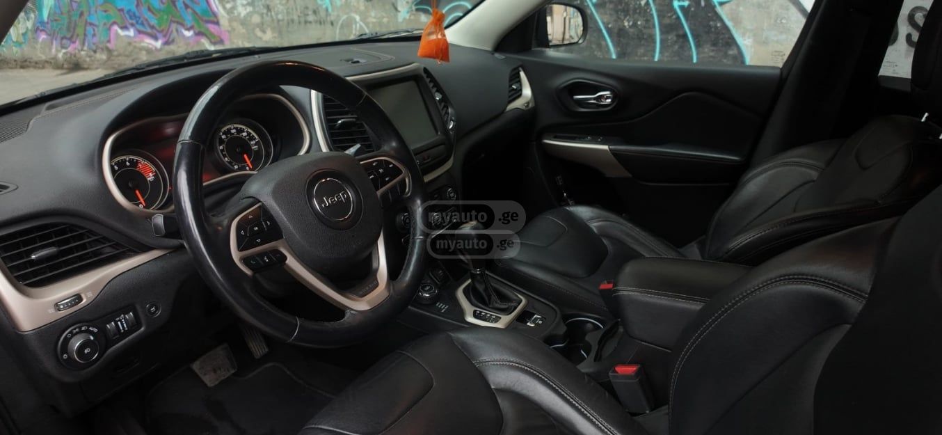 Jeep Cherokee - фото 6