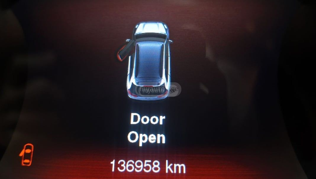 Jeep Cherokee - фото 7