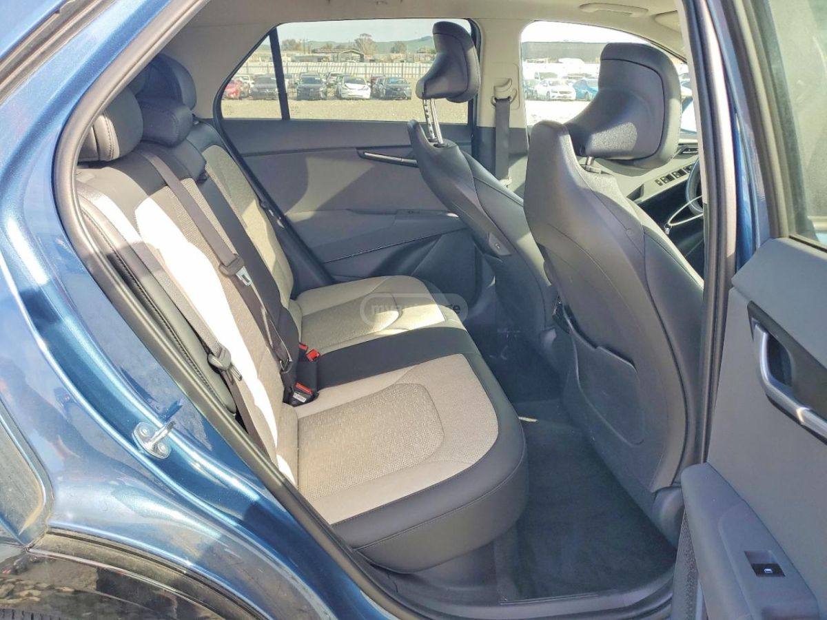 Kia Niro - фото 10