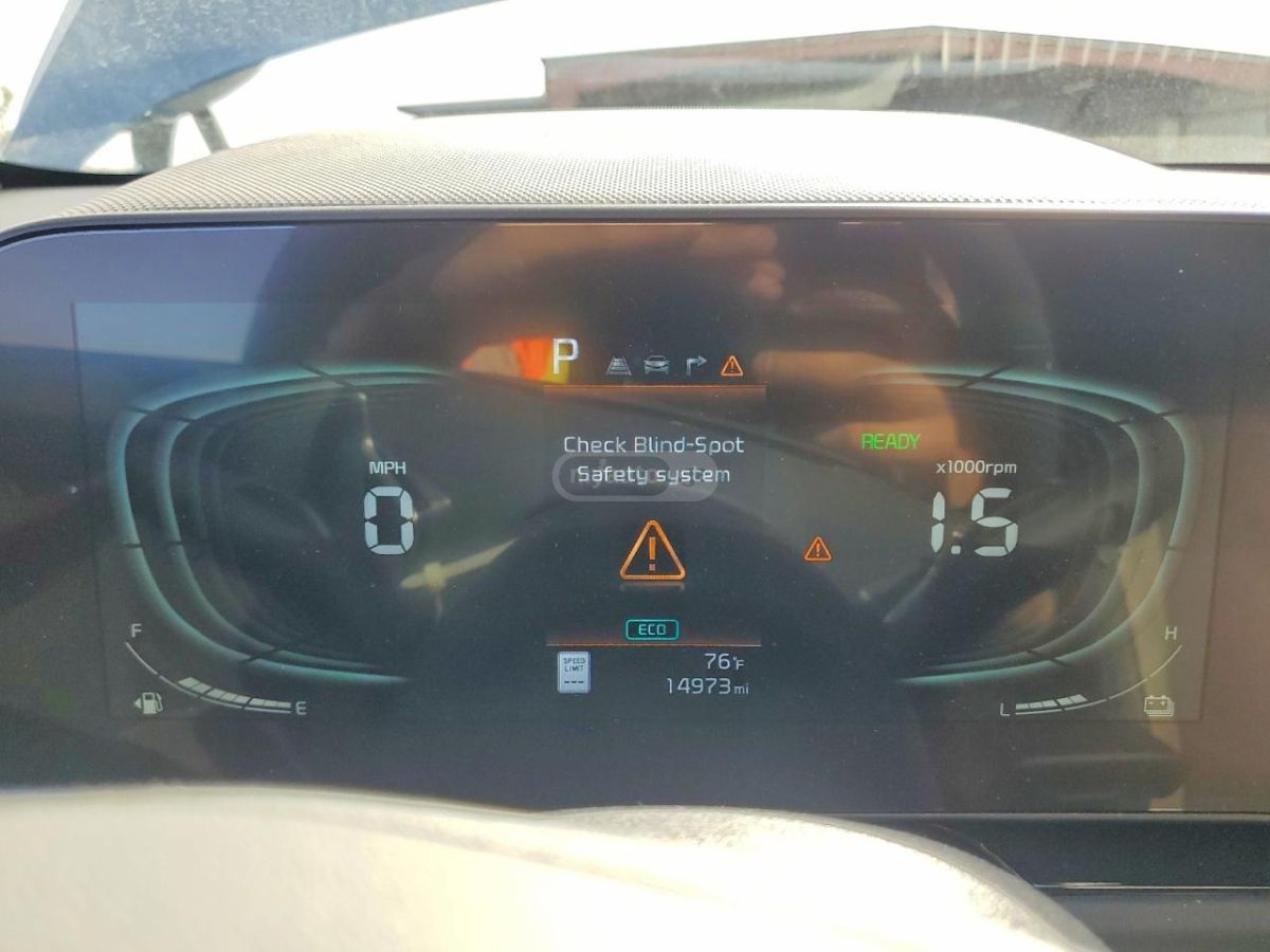 Kia Niro - фото 9