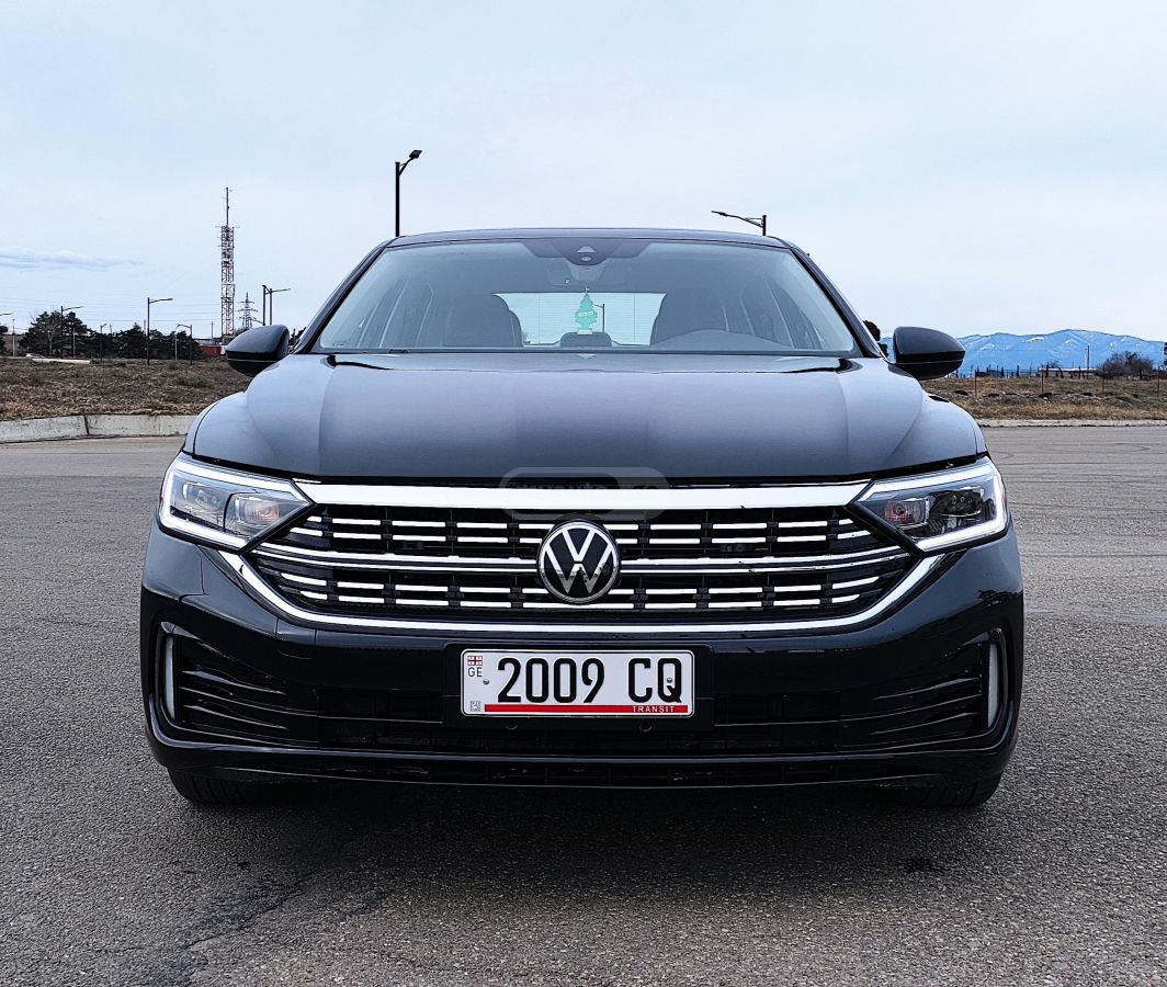 Volkswagen Jetta - фото 2