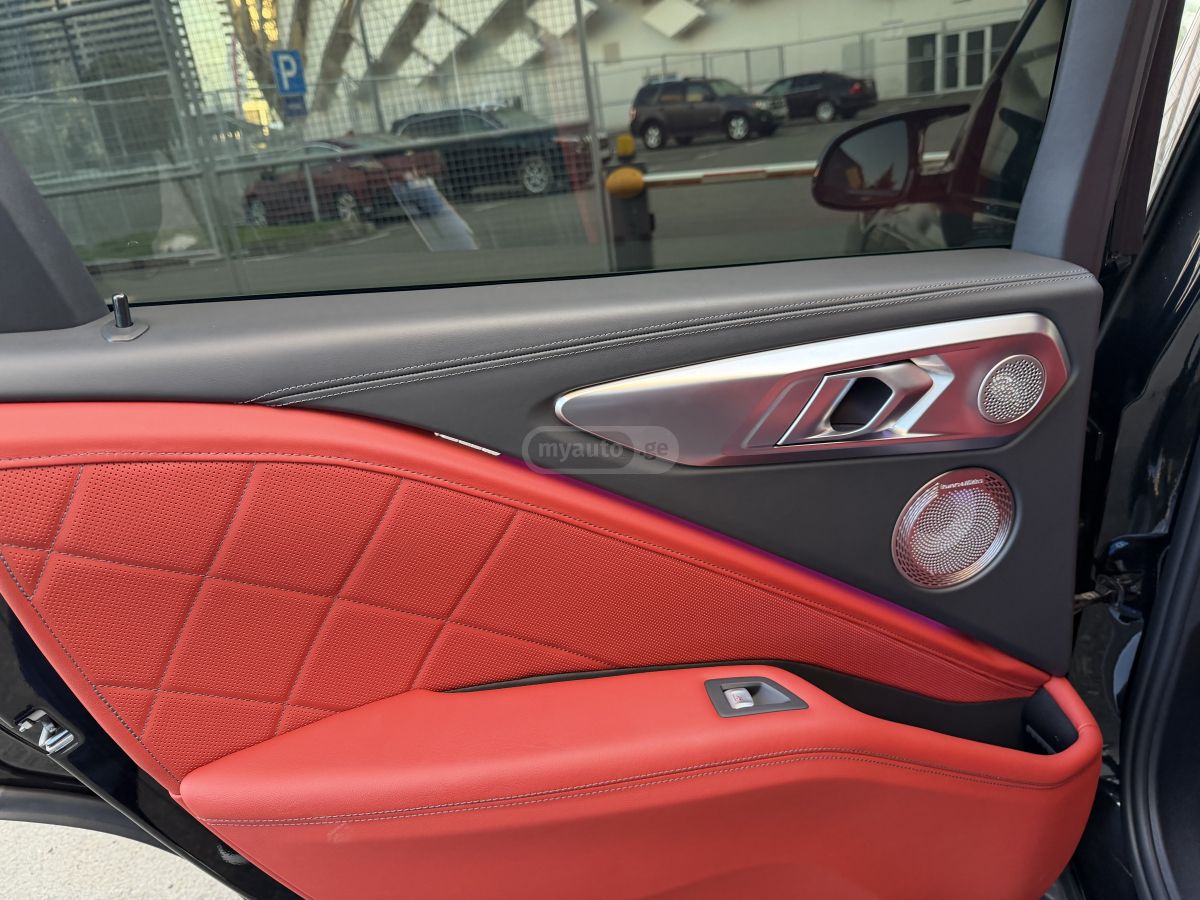 BMW V 8 FULL — миниатюра 8