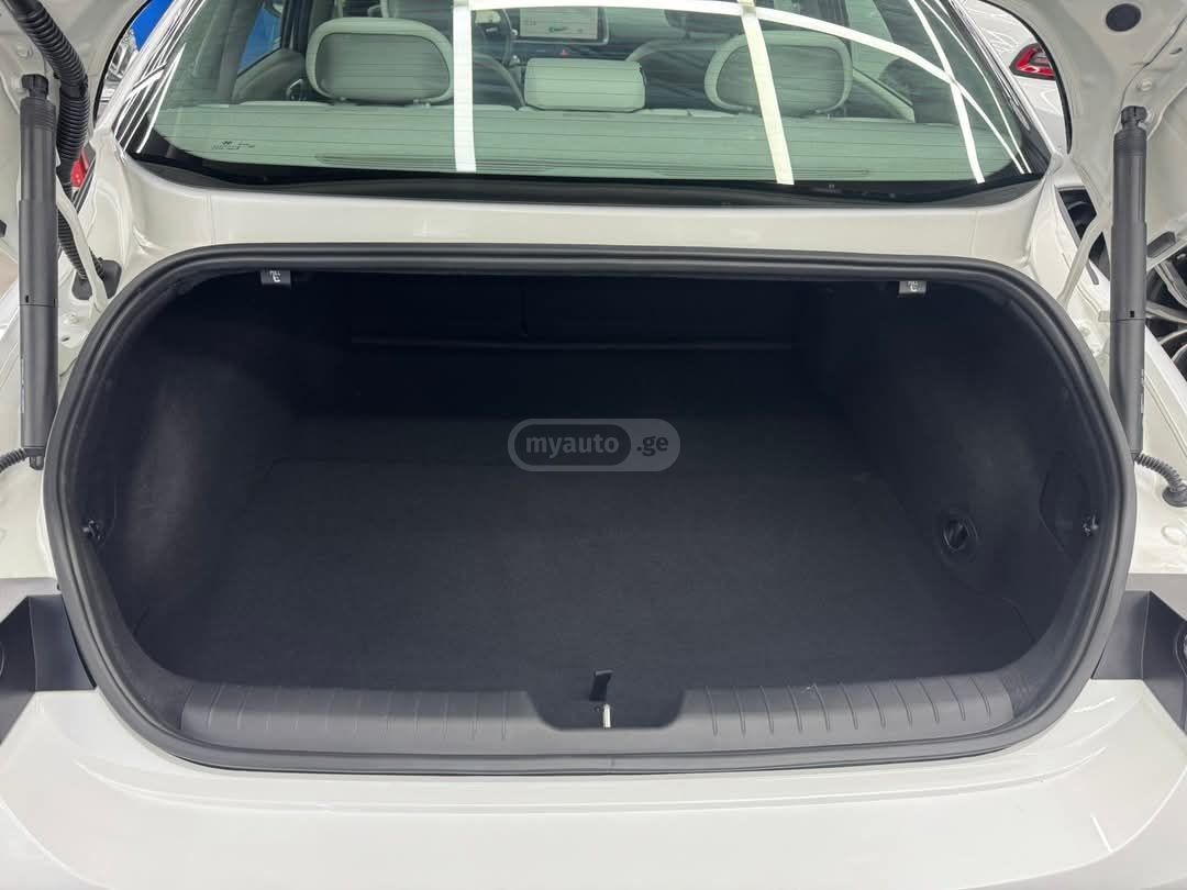 Hyundai Ioniq 6 SE Rear Wheel Drive Automatic 2023 — миниатюра 12