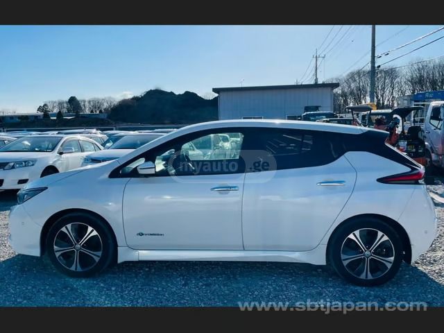 Nissan Leaf - фото 3