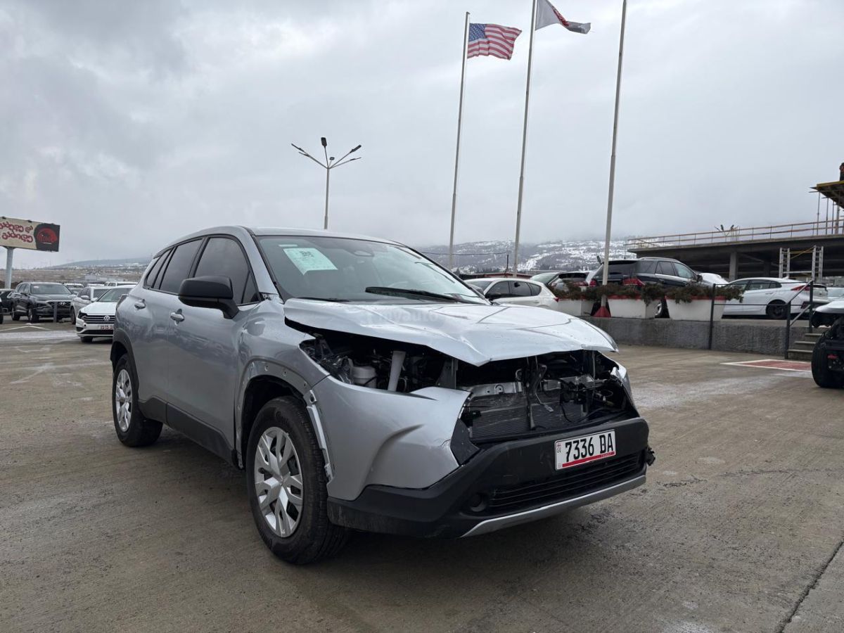 Toyota Corolla cross 2025 — миниатюра 1