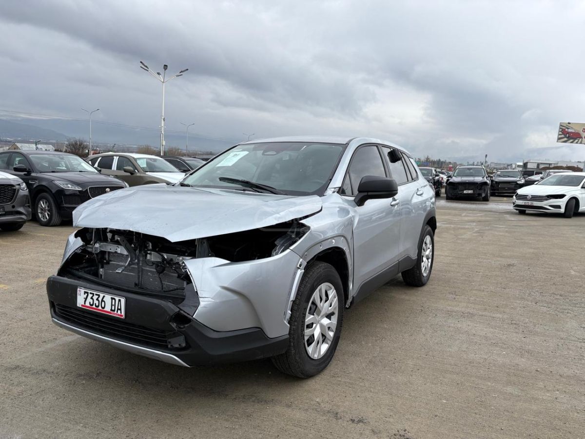 Toyota Corolla cross 2025 — миниатюра 3