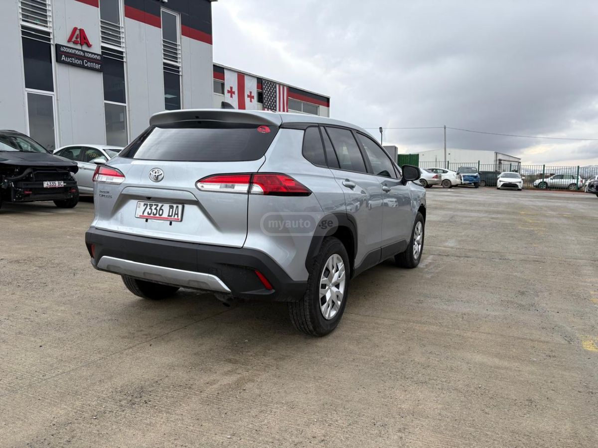 Toyota Corolla cross 2025 — миниатюра 7