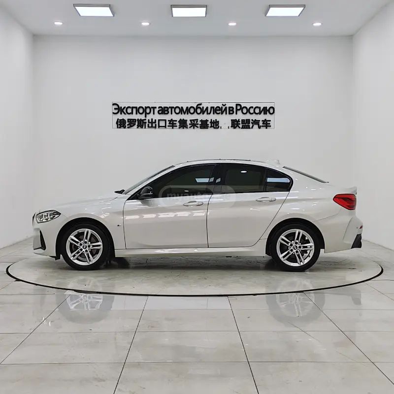 BMW 135 2021 — миниатюра 4