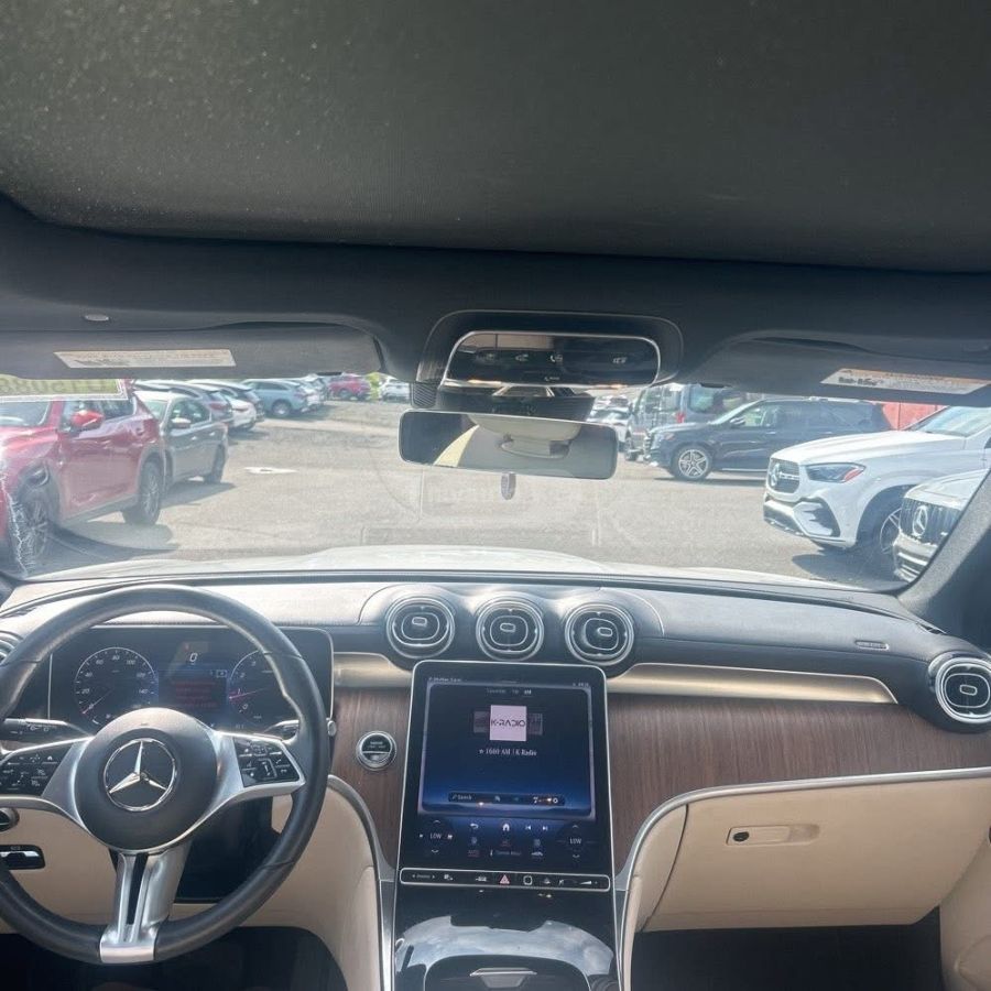 Mercedes-Benz GLC 300 - фото 11
