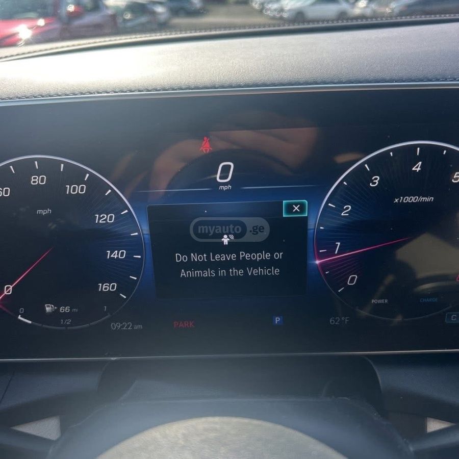 Mercedes-Benz GLC 300 - фото 12