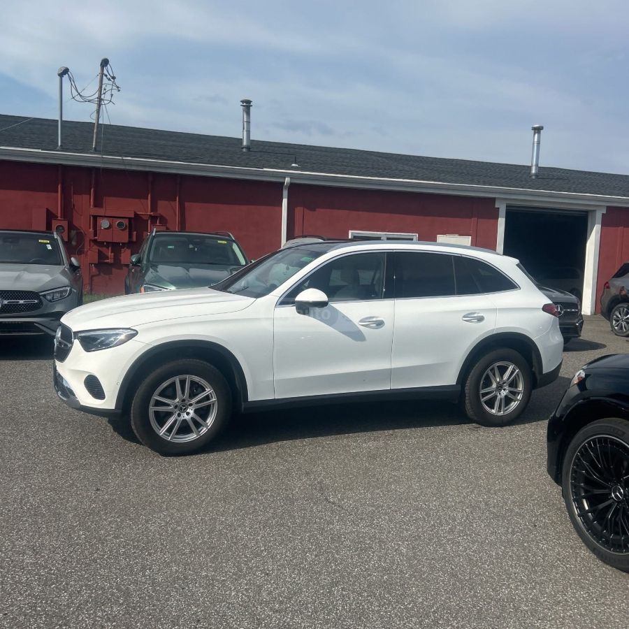 Mercedes-Benz GLC 300 - фото 14