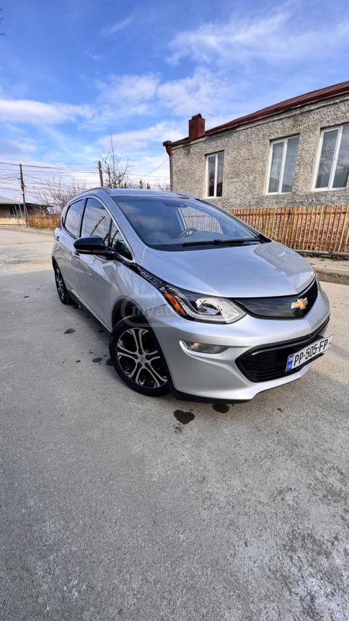 Chevrolet Bolt EV - фото 3