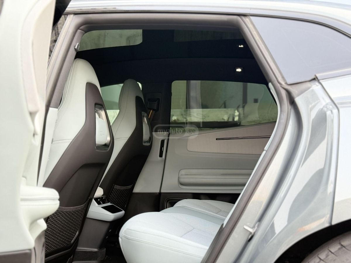 Polestar 4 - фото 3