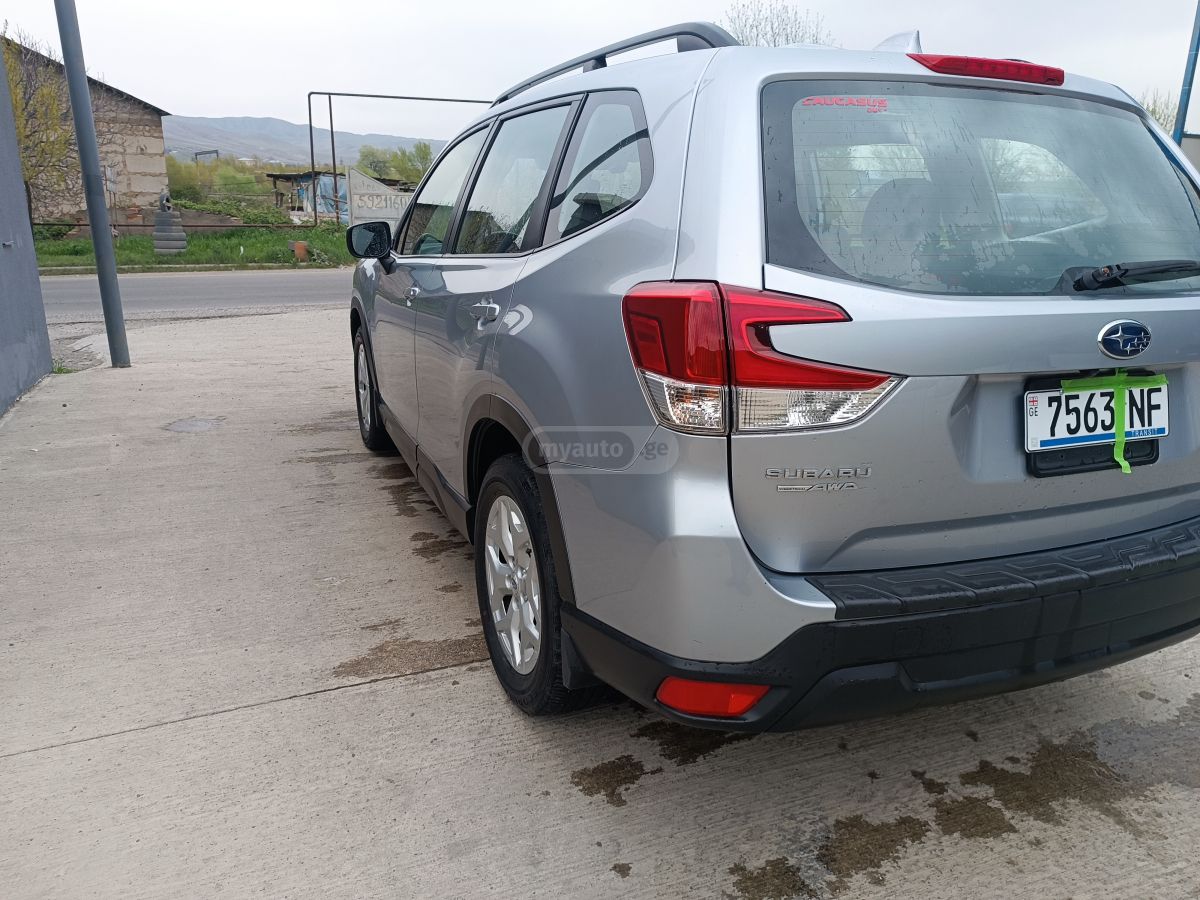 Subaru Forester - фото 10