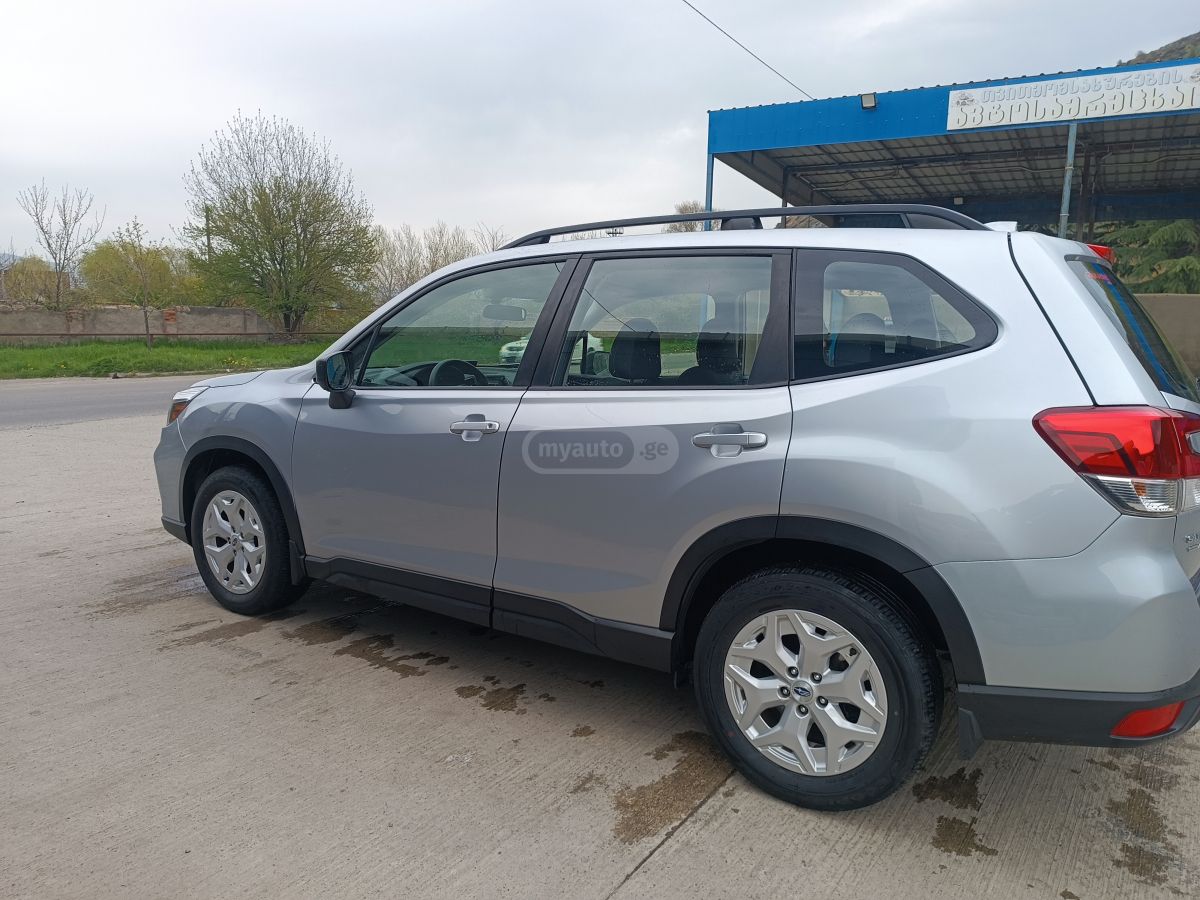 Subaru Forester - фото 11