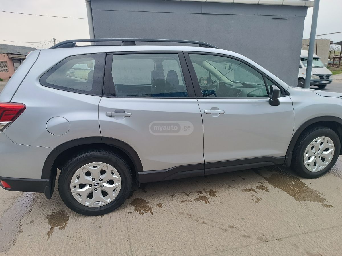 Subaru Forester - фото 8