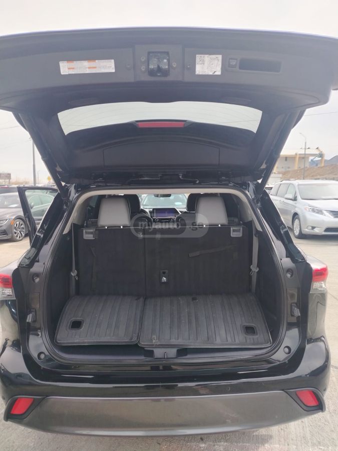 Toyota Sienna - фото 9