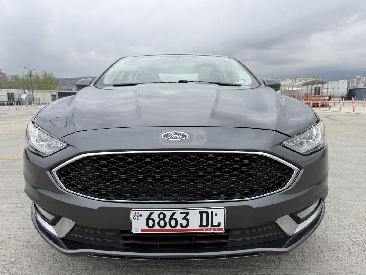 Ford Fusion - фото 9