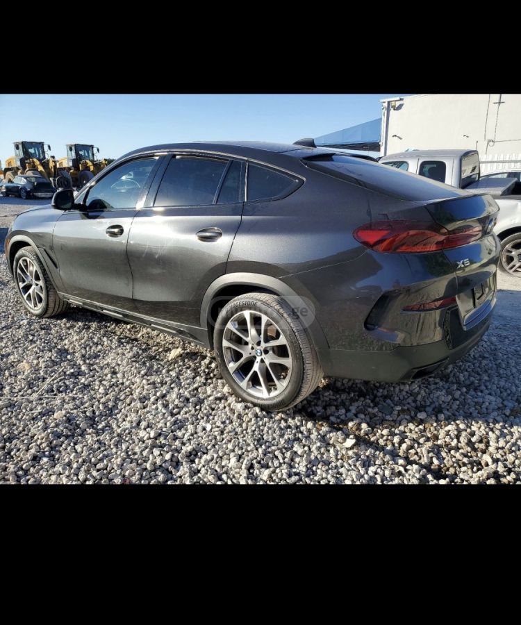 BMW X6 - фото 2