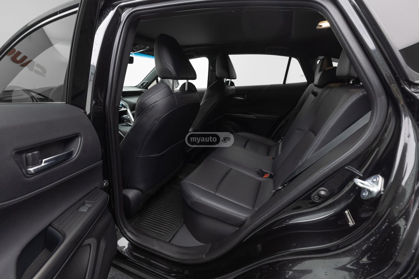 Toyota Venza - фото 8