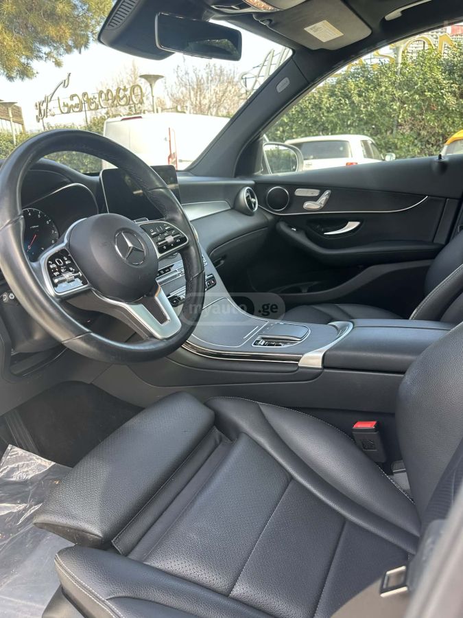 Mercedes-Benz Base GLC 300 4dr All-Wheel Dri — миниатюра 7