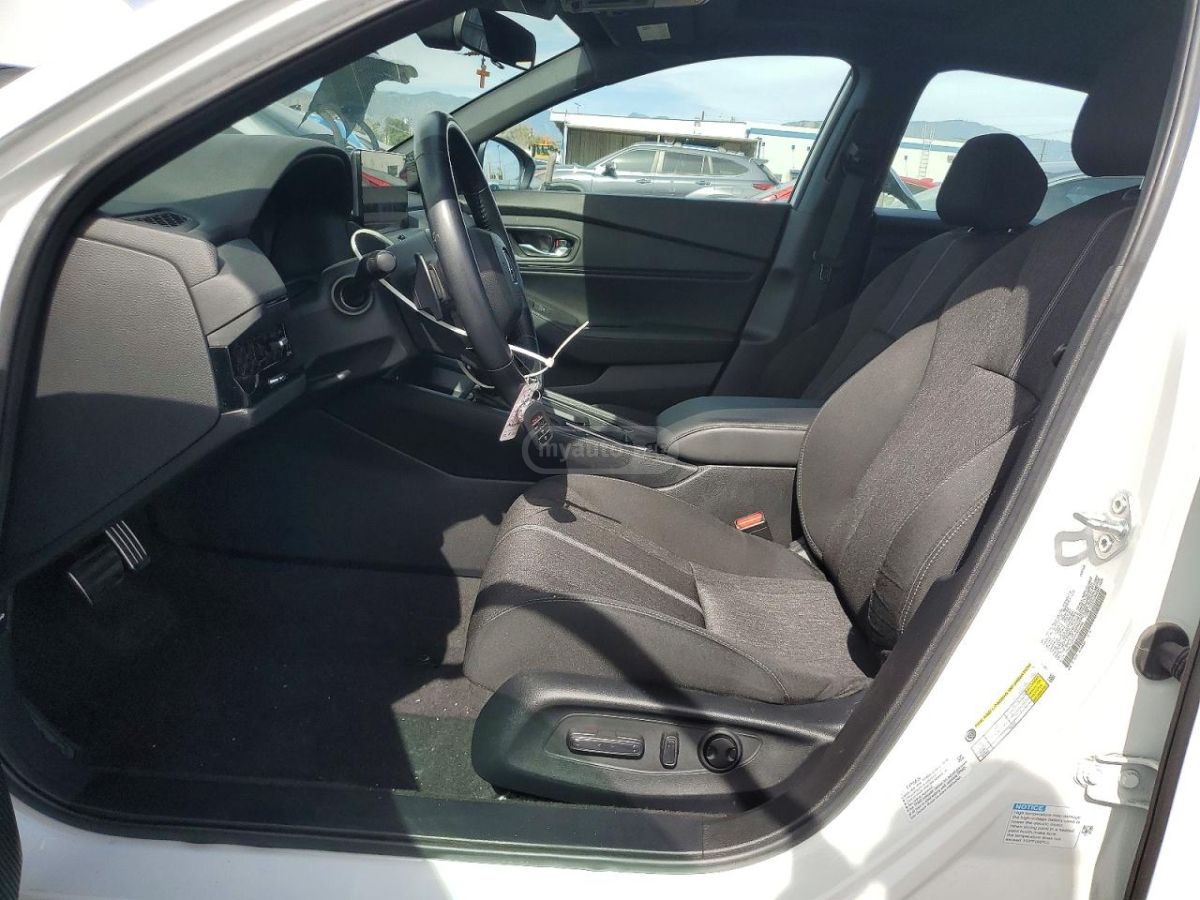 Honda Accord - фото 7