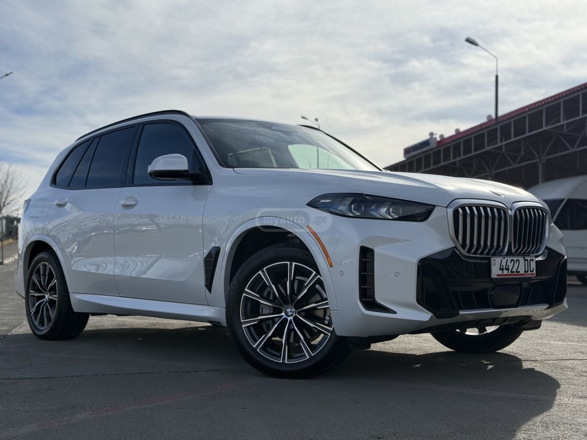BMW X5 - фото 2
