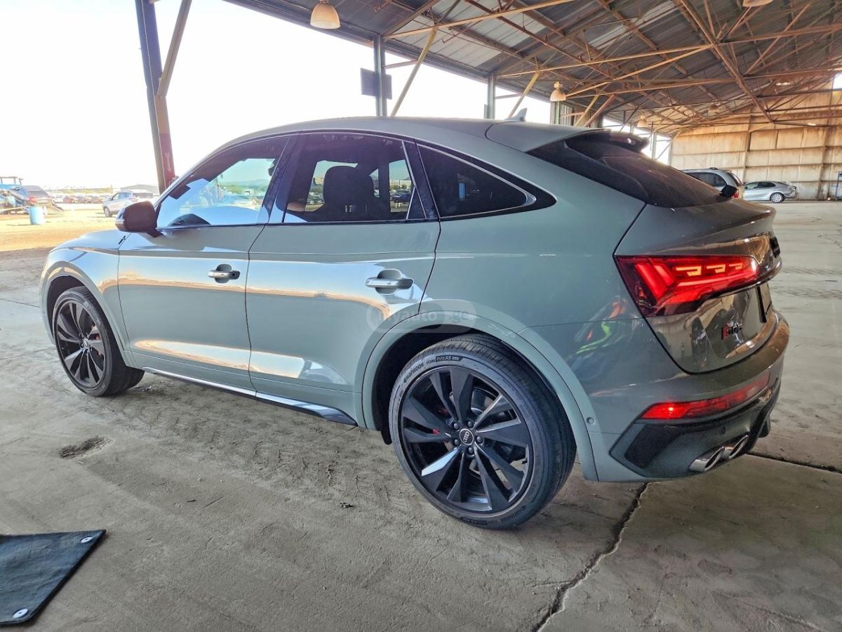 Audi SQ5 - фото 2