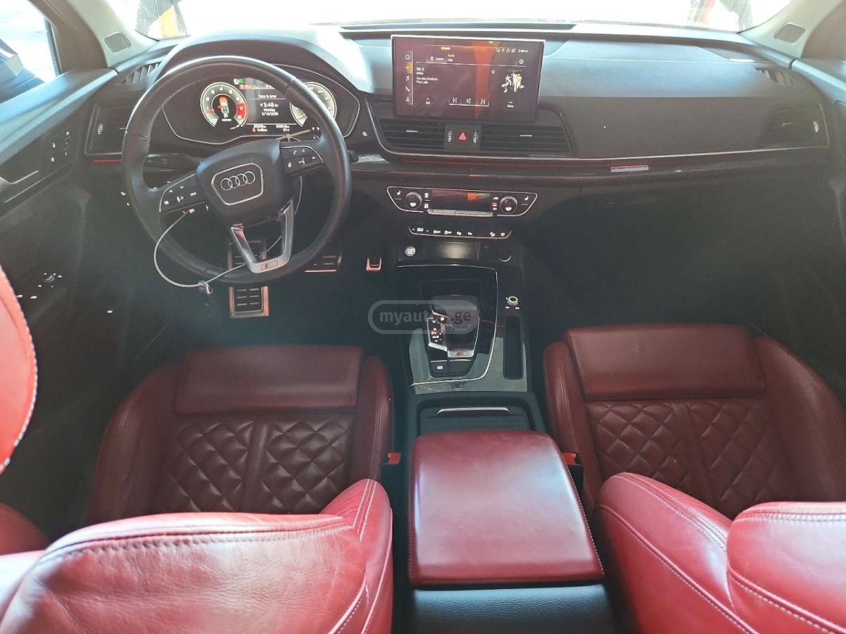 Audi SQ5 - фото 8