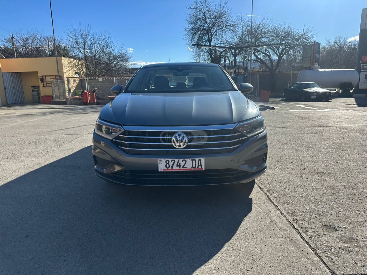 Volkswagen Jetta - фото 3