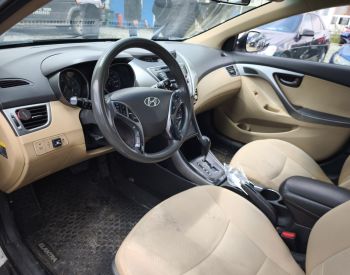 HyundaiElantra2013